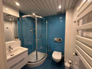 Urban Sea View by Bakuapart - 3