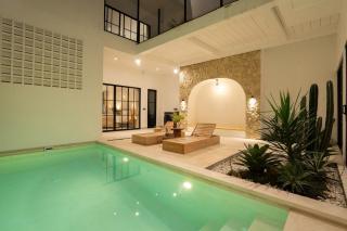 Leva Villa - Luxury 3BR Jimbaran - 1