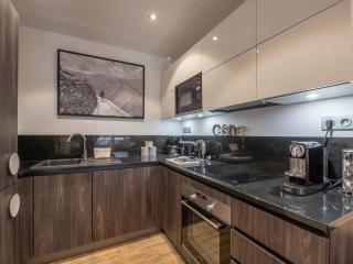 Bel appartement moderne, 2 chambres, au centre de Morzine, proche des pistes, parking et wifi - FR-1-754-87 - 2
