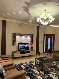 Portion in DHA-2 Islamabad - 3BHK, 4ACs, skyline terrace - 5