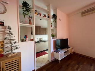 Lolli House - 8