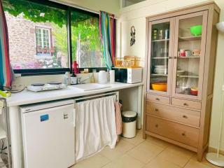 Charming riverside Independent Cottage with garden near Paris and Disneyland - 9