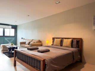 Central 1BR 50sqm BTS Walk Food & Night Market - 7