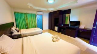 Charming Guest Room in Central Pa Tong, Thailand - 7