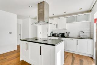 Lovely 2 Bedroom Holiday Chalet near Sidmouth - 9