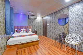 FabExpress Arya Inn - 4