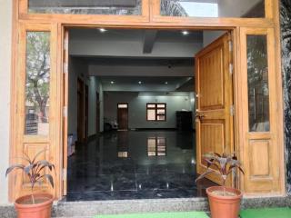 Girbar Dhaam Near By Prem mandir - 3