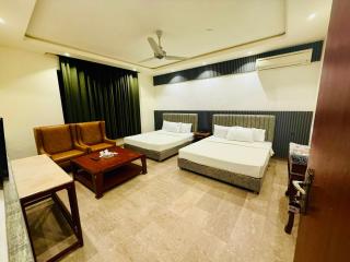 Blue Moon Residency 1 - 8