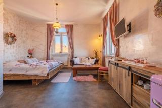 Apartmány v Podzámčí v blízkosti zámku Blatná - 1