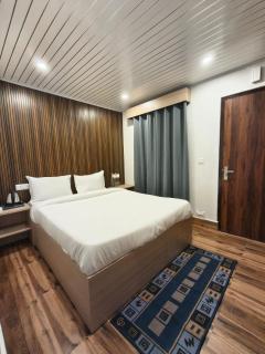 Pineview Escapes - 1