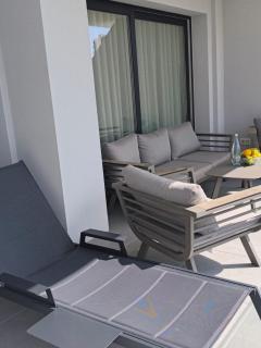 Modern Apartment with Terrace - 2