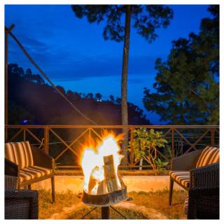 Sanskari Nivas family holiday home - Kasauli - 2