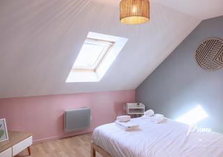 La Sandillonnaise - Maison Classée 3 étoiles climatisée - 5 chambres à seulement 15 minutes d'Orléans et 20 mn de la Ferté St Aubin et de Châteauneuf sur Loire - 3