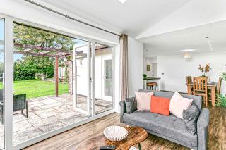 Bright & Spacious 2 Bed Holiday Chalet in Sidmouth - 5