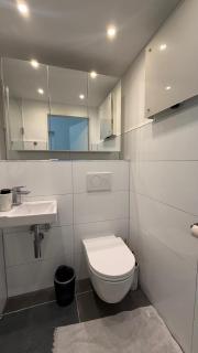 Modern 5-room apartment in Düsseldorf - 1