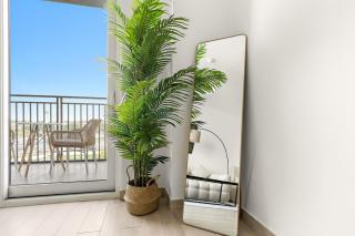 FIRST CLASS 2BR Yas Island Living - Abu Dhabi - 6