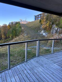 Ski in-Ski out with Sauna and Modern Mountain Comfort - 4