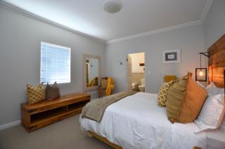 Apartment 6 - 5
