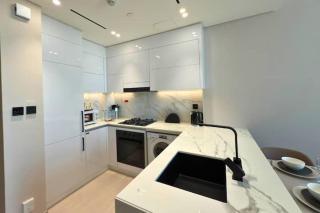 Guest Favorite - Minimalist 1BR Escape with Balcony in the Heart of JVC - 1