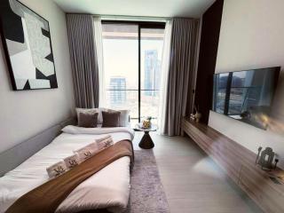 Guest Favorite - Minimalist 1BR Escape with Balcony in the Heart of JVC - 5