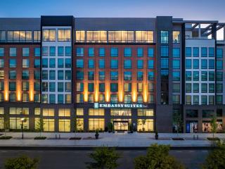 Embassy Suites By Hilton Chattanooga Downtown - 5