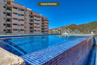 Bright 2BR -Private Balcony - Rooftop Pool - 4