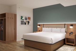 La Quinta Inn & Suites by Wyndham Tracy - 5