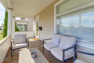 1 Mi to Dtwn and Franciscan University Home with Yard - 0