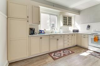 1 Mi to Dtwn and Franciscan University Home with Yard - 1