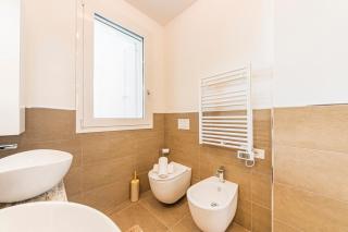 Stylish Poolside Apartment, Jesolo-Venice - 3