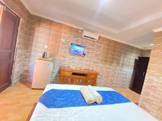 ABI Hotel3 - 1 minute to the Beach and 1 second to the Mall - 1