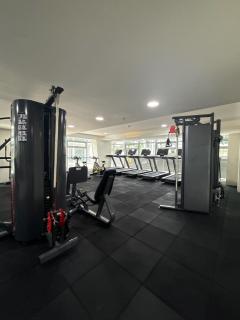 Bruné - Parañaque - 2