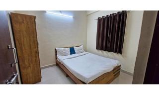 FabExpress White House I - 0