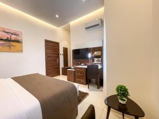 Omedel Luxury Hotel - 4