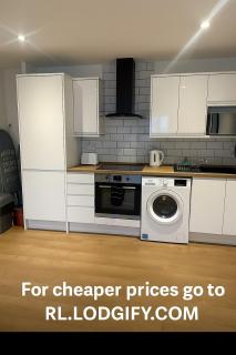 Rentals Leicester 2 - Free Street Parking - 2