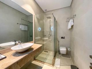 Omedel Luxury Hotel - 2