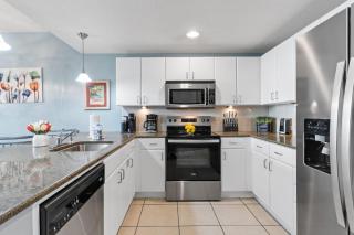 Grand Panama Beach Resort #405-2 by Book That Condo - 2