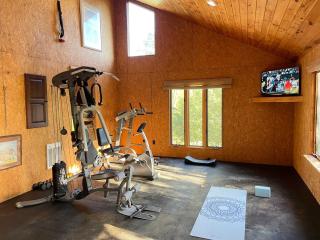A Hikers Dream - 34 Acres Hot Tub Views Trails - 2