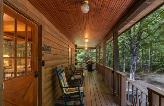 4BR Mountain retreat with Ski Base Bikes & Yard - 5