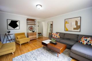 3bedroom APT with balcony & free street parking - 7