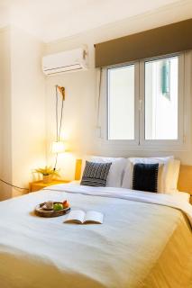 Central 3BR Apartment with Balcony - 7