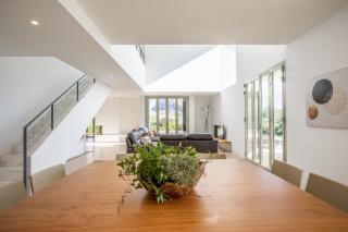 Unique villa nestled between mountains - 5