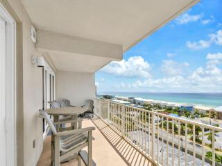 Laketown Wharf 906 - 9