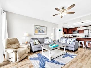 Laketown Wharf 906 - 3