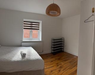 Large Double Room - 9