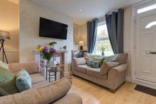 Cosy Stamford Retreat 2 Bed House Near Town Centre - 0