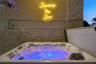 Sleeps 12 Pool Hot Tub Putt Putt Game Room - 8