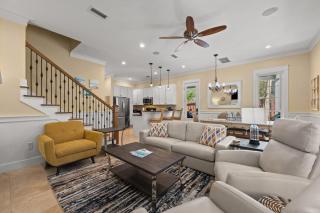 Sunshine Bungalo-Baytowne-GolfCartDeals-CommPool - 2