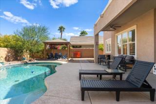Desert Retreat - Pool - Fire Pit - Family Games - 8