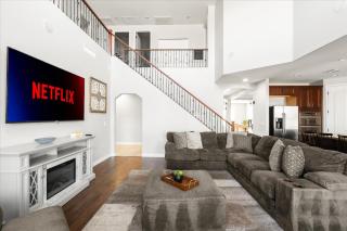 Desert Retreat - Pool - Fire Pit - Family Games - 1